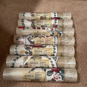 35 yards Portmeirion wall border